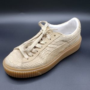 Puma Sneakers